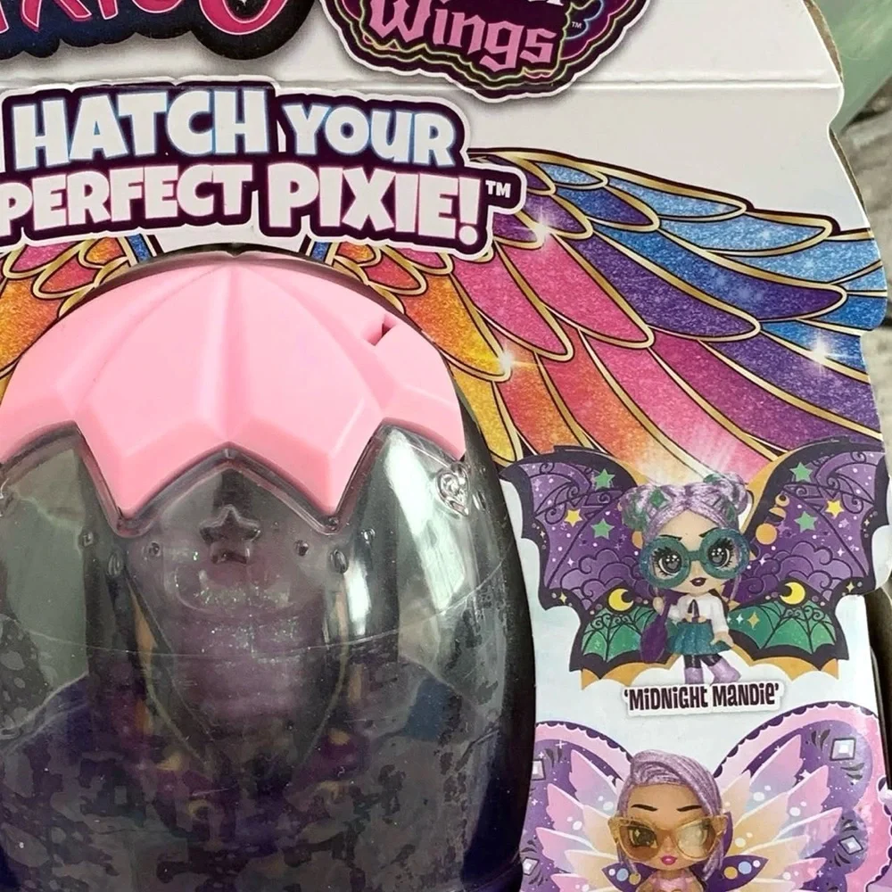 Midnight Mandie New Hatchimals Pixies Wilder Fabric Wings Doll Accessories Set